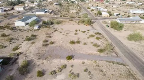 4892 E York Dr, Topock, AZ 86436 photo 9