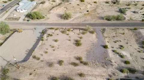 4892 E York Dr, Topock, AZ 86436 photo 7