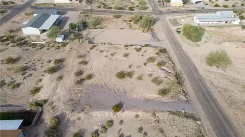 4892 E York Dr, Topock, AZ 86436 photo 8