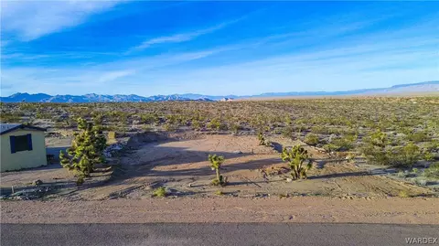145 E Yates Dr, Meadview, AZ 86444 photo 6