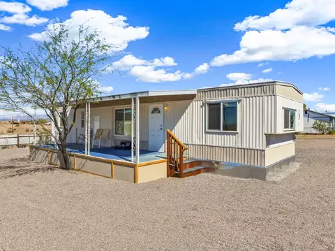 4757 E Cove Dr, Topock, AZ 86436 photo 3