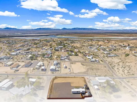 4757 E Cove Dr, Topock, AZ 86436 photo 6