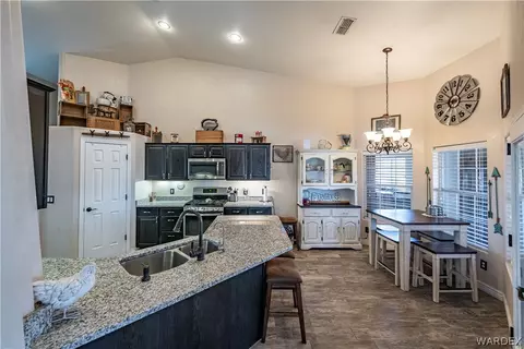 Kitchen - 1163 E Cactus Valley Dr, Kingman, AZ 86409 photo 1 of 5