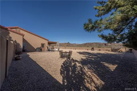 Exterior - 1163 E Cactus Valley Dr, Kingman, AZ 86409 photo 5 of 11