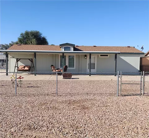 8195 S Carob Dr, Mohave Valley, AZ 86440