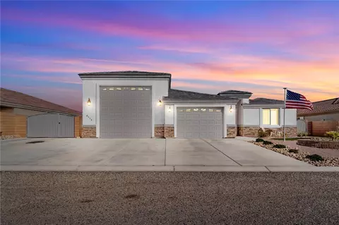 6114 S Shelby Rd, Fort Mohave, AZ 86426
