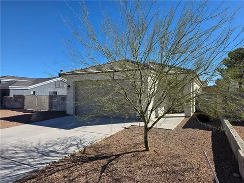 Exterior - 3298 E Coarra Dr, Kingman, AZ 86409 photo 3 of 14