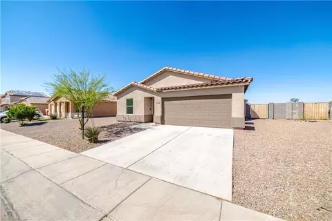 Exterior - 3677 E Koval Dr, Kingman, AZ 86409 photo 6 of 17