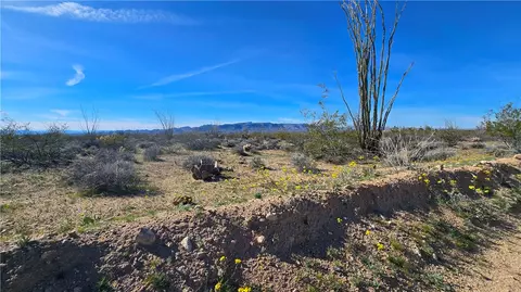 245-23 S 008 S Castle Butte Rd, Yucca, AZ 86438