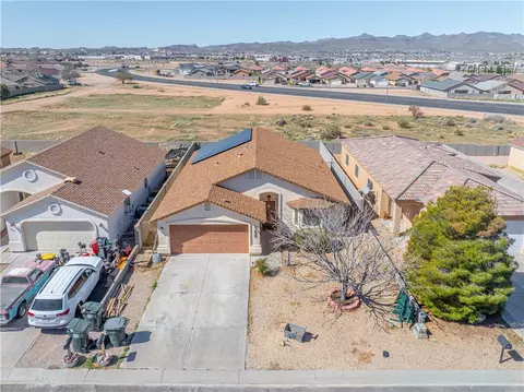 3445 N Apache St, Kingman, AZ 86401 photo 2