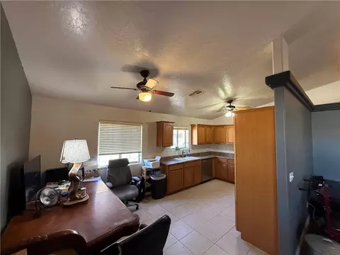 3445 N Apache St, Kingman, AZ 86401 photo 8