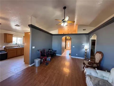 3445 N Apache St, Kingman, AZ 86401 photo 7