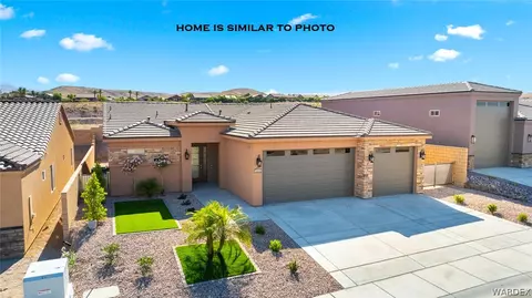 2651 Paris Ln, Bullhead City, AZ 86429