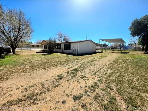 1860 E Devlin Ave, Kingman, AZ 86409 photo 3
