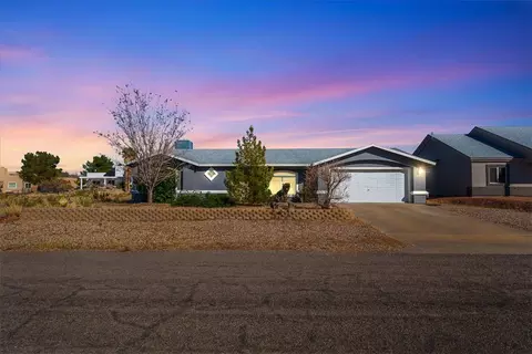9614 N Stetson Dr, Kingman, AZ 86401