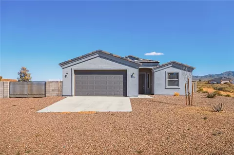 9460 N Burro Way, Kingman, AZ 86401