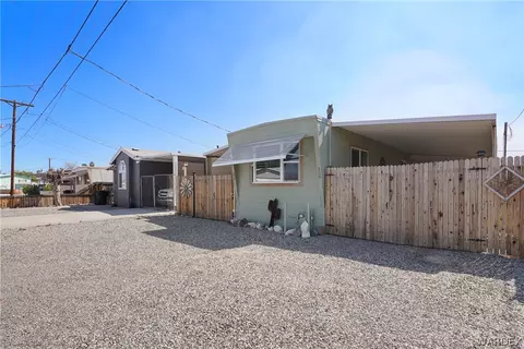 427 Moonlight Dr, Parker, AZ 85344