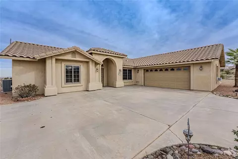 7587 E Brigade Dr, Kingman, AZ 86401