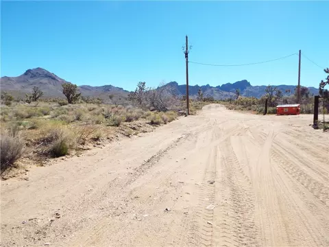 0000 N Peach Dr, Dolan Springs, AZ 86441