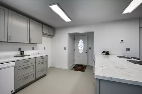 Kitchen - 4892 Tule Dr, Topock, AZ 86436 photo 7 of 8