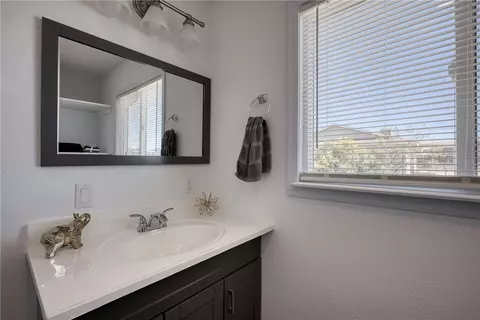 Bath - 4892 Tule Dr, Topock, AZ 86436 photo 2 of 12