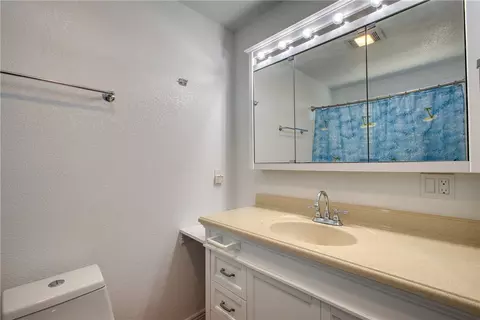 Bath - 4892 Tule Dr, Topock, AZ 86436 photo 8 of 12