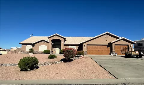2852 Mountain Trail Rd, Kingman, AZ 86401