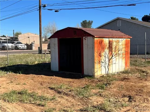 3870 E Thompson Ave, Kingman, AZ 86409 photo 5