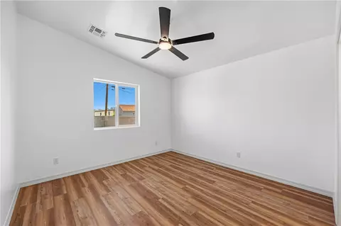 Bedroom - 3541 E Northern Ave, Kingman, AZ 86409 photo 2 of 6