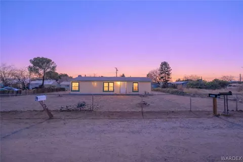 2700 E Ames Ave, Kingman, AZ 86409