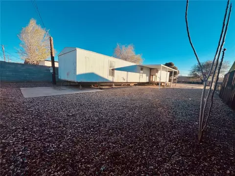 3671 E Dove Ln, Kingman, AZ 86409