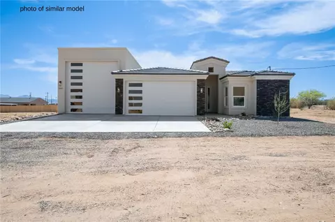 3356 N Higley Rd, Golden Valley, AZ 86413