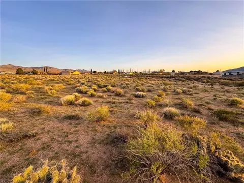 7354 E Blazed Ridge Dr, Kingman, AZ 86401
