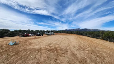 10116 E Hidden Valley Rd, Kingman, AZ 86401