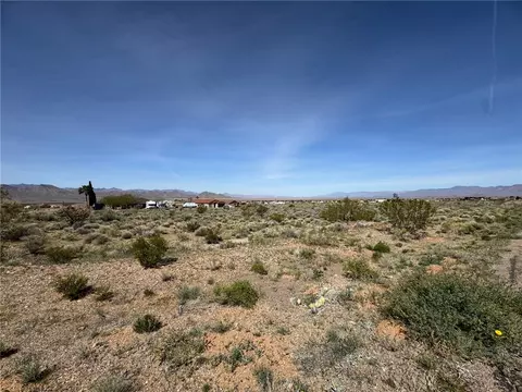 7080 E Rawhide Cir, Kingman, AZ 86401 photo 4