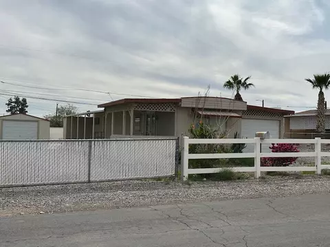 1806 Surf And Sand Dr, Bullhead City, AZ 86442