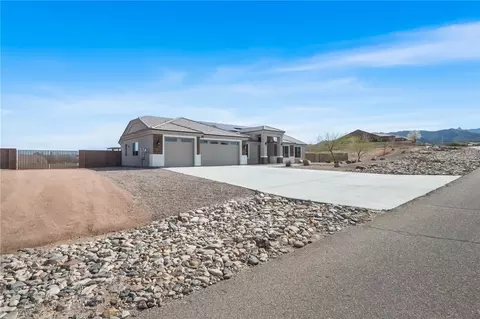 2160 Comanche Dr, Kingman, AZ 86401 photo 4