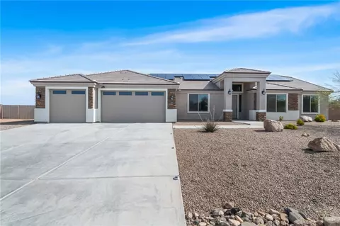 2160 Comanche Dr, Kingman, AZ 86401