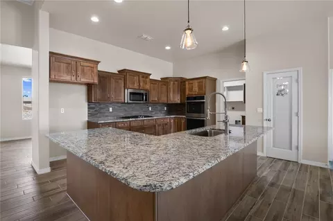 2160 Comanche Dr, Kingman, AZ 86401 photo 13