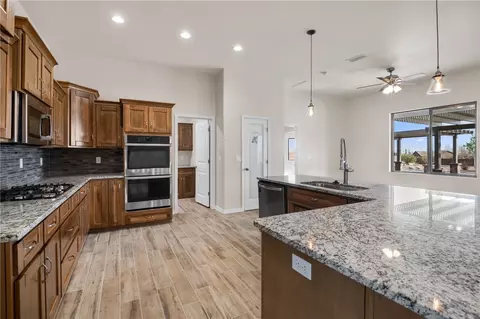 2160 Comanche Dr, Kingman, AZ 86401 photo 14
