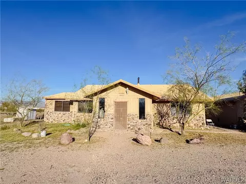 820 S Elfrida Rd, Golden Valley, AZ 86413