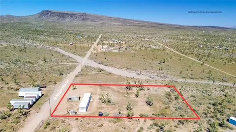 18288 N Magnolia Dr, Dolan Springs, AZ 86441