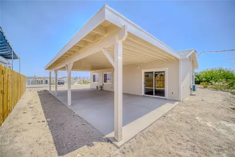 4870 Monarch Dr, Topock, AZ 86436