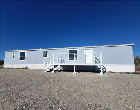 675 W Bright Angel Dr, Meadview, AZ 86444