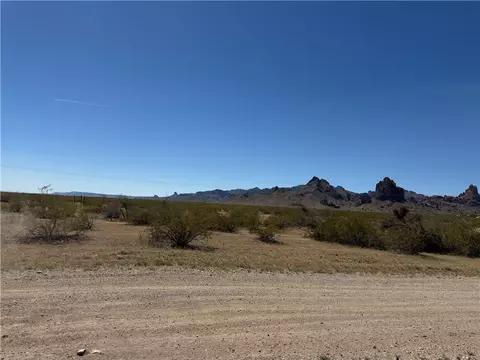 002 Arthurs Way, Golden Valley, AZ 86413