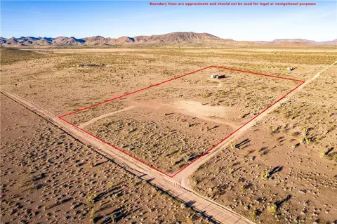 000 Round Is, Golden Valley, AZ 86413