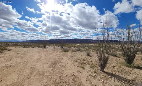 3304 Trumpet Dr, Yucca, AZ 86438