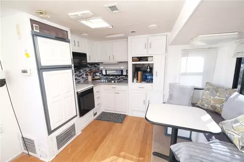 10 E Stagecoach Well Dr, Kingman, AZ 86401 photo 23
