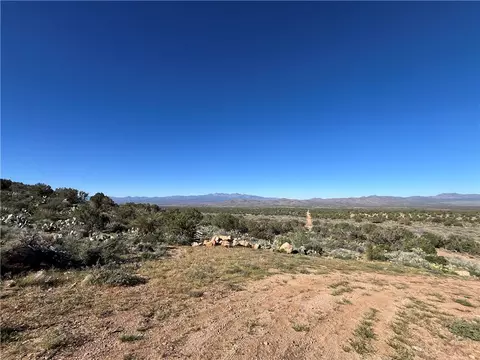 10 E Stagecoach Well Dr, Kingman, AZ 86401 photo 7
