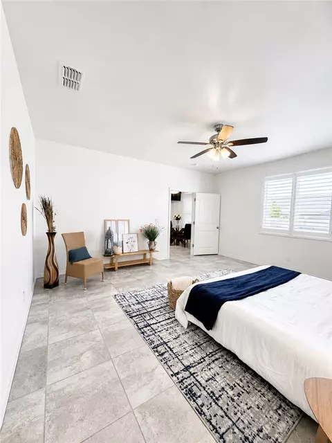 Bedroom - 3391 Amanda Ave, Kingman, AZ 86401 photo 4 of 14